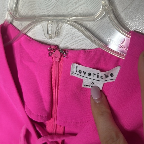 LOVE RICHE Hot Pink Lace-Up Jumpsuit SMALL - Picture 6 of 7